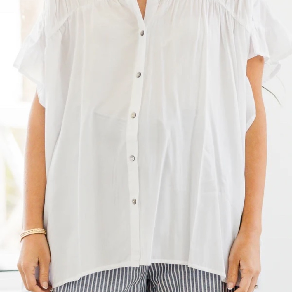 Chic Soul white flutter sleeve top